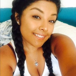 Meet your Posher, Jolene